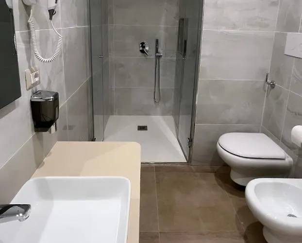 Avio 4* Naples